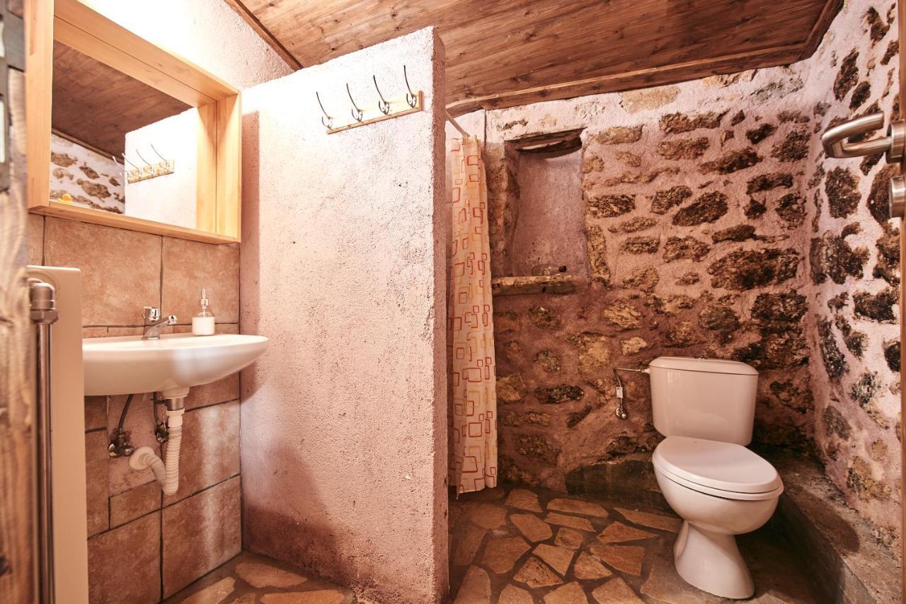 Elisson Hostel Krioneri  Luaran gambar