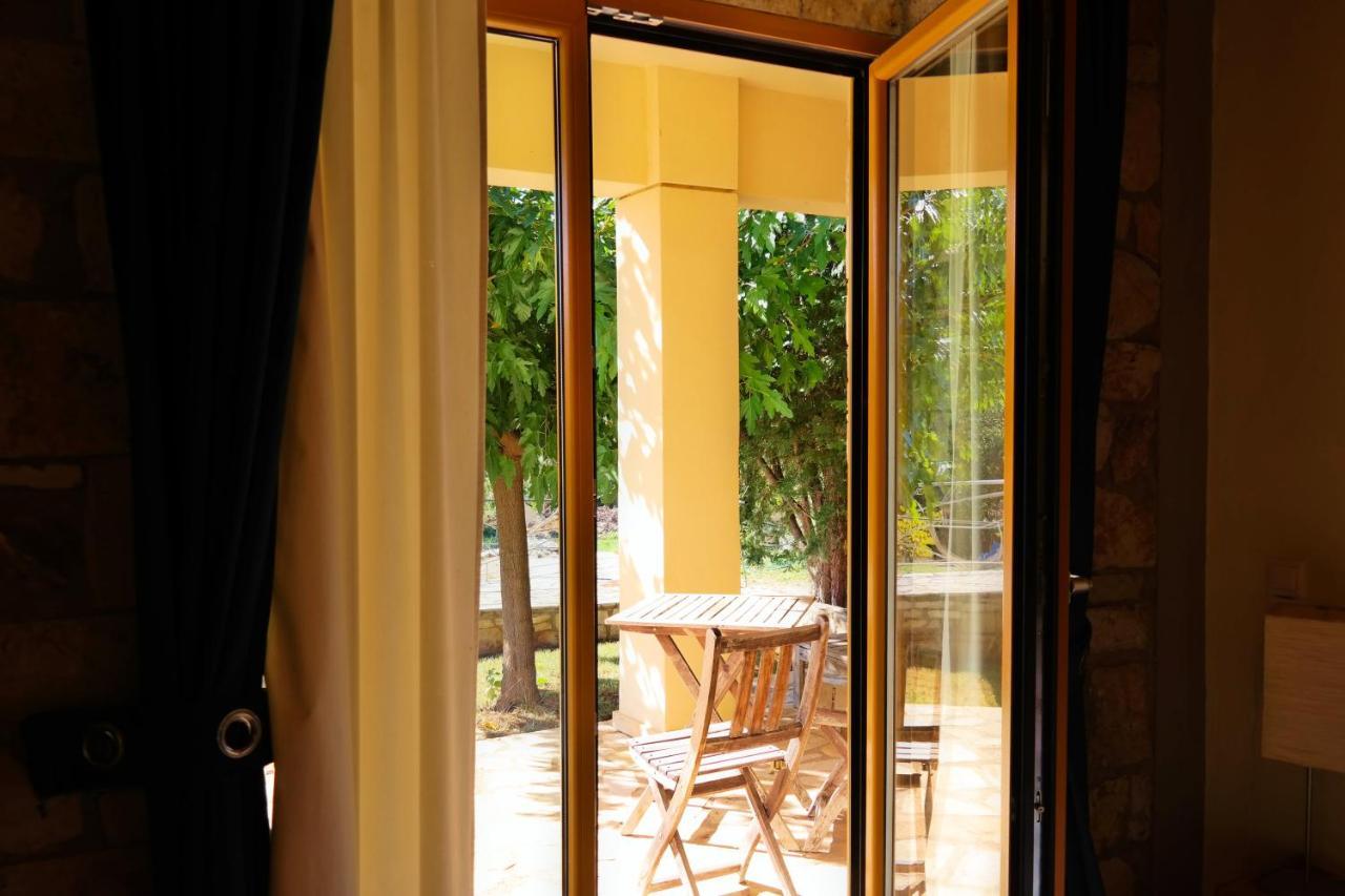 Elisson Hostel Krioneri  Luaran gambar